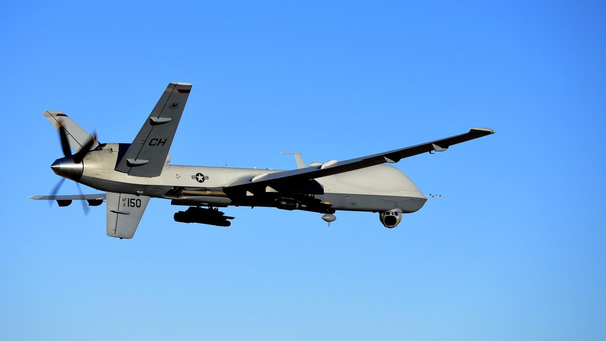 Přímý střet USA s Ruskem? Zničení dronu může mít vážné dopady